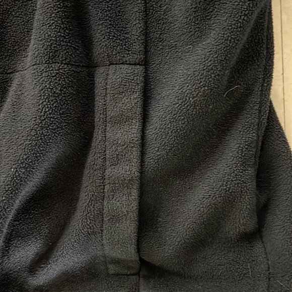 Black fleece Columbia zip up hoodie - Picture 6 of 6